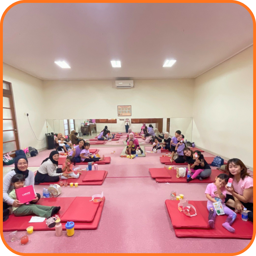 Pererat Ikatan Ibu dan Anak, RSIA Bunda Semarang Sukses Gelar Yoga Mom &amp; Kids: The Animals Adventure